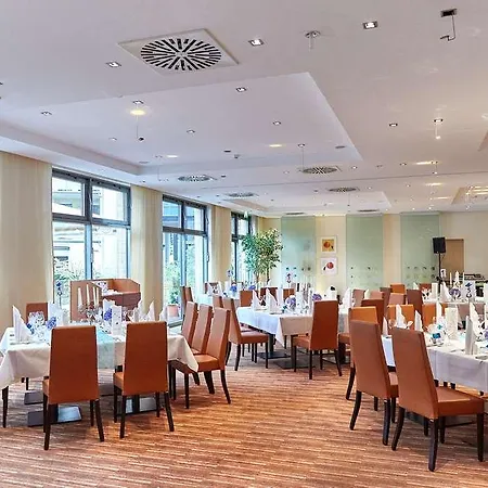 Hotell First