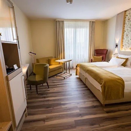 First Hotell