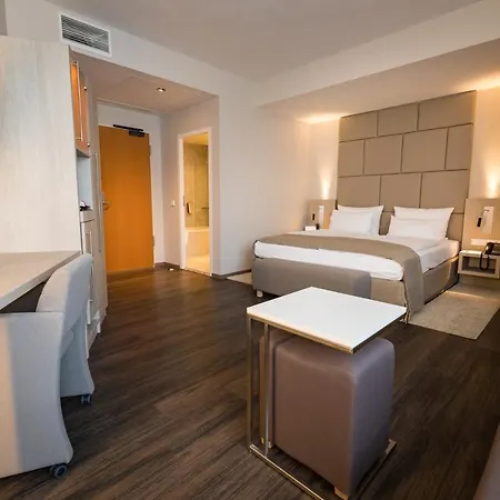 Hotell First Zwickau