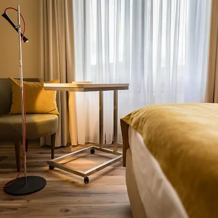 Hotell First Zwickau