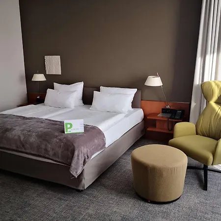 Hotell First 4*