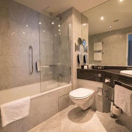 First Hotell 4*